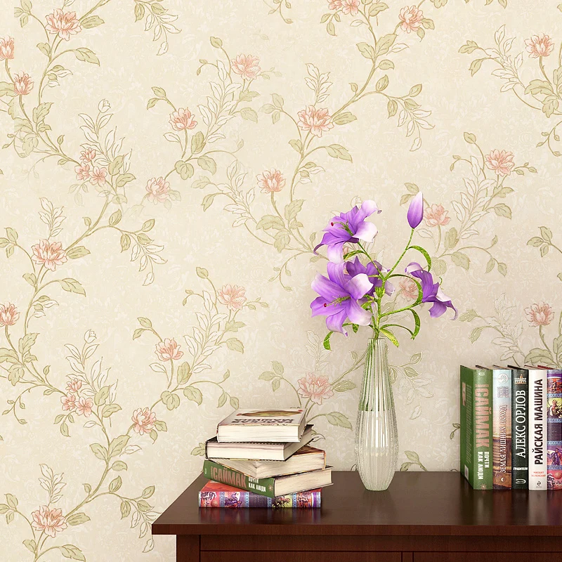 

0.53x10m Golden Roses Patterns American Village Style Nonwovens Wallpaper Wedding Room Living Room Bedroom Background Wallpaper