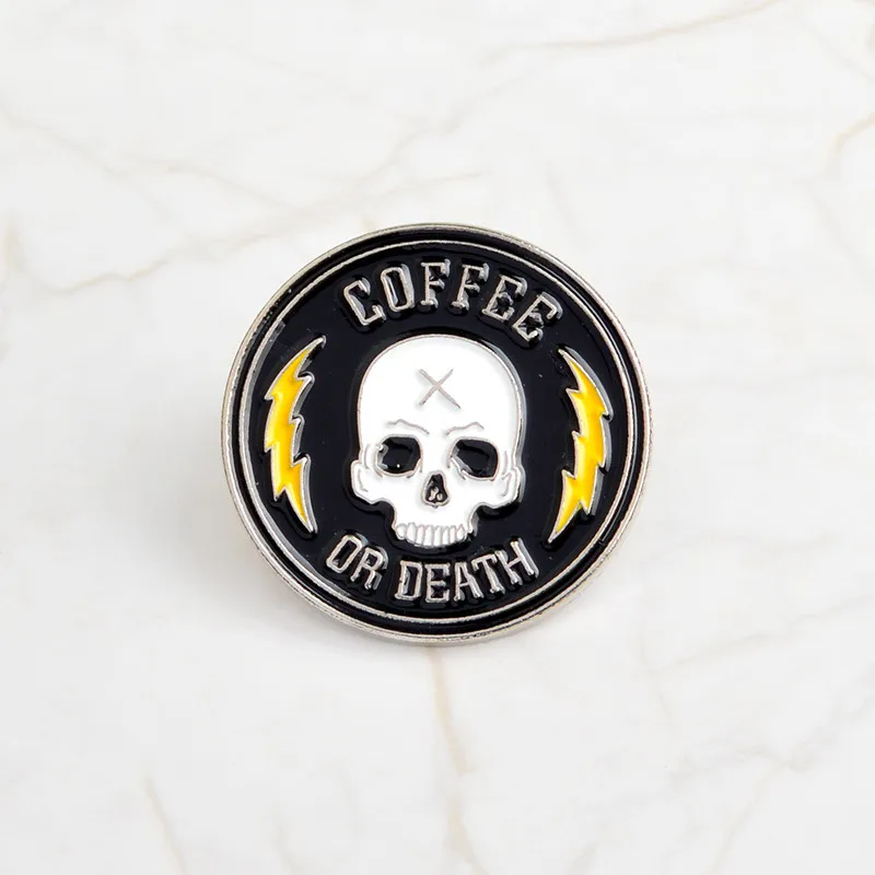 "Вылечите то, что ALES YOU" "THE BEAN" "coffee OR DEATH" Ax череп кофе напиток брошь булавки Черные Круглые Эмалированные булавки значок Панк ювелирные изделия - Окраска металла: skull
