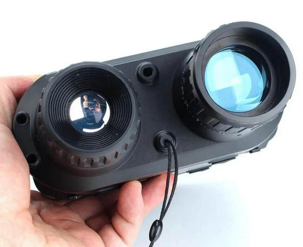 Digital Night Vision Binocular for Hunting 7x31 with 2 inch TFT LCD HD Infrared IR Camera Camcorder 1300ft/400M Viewing Range