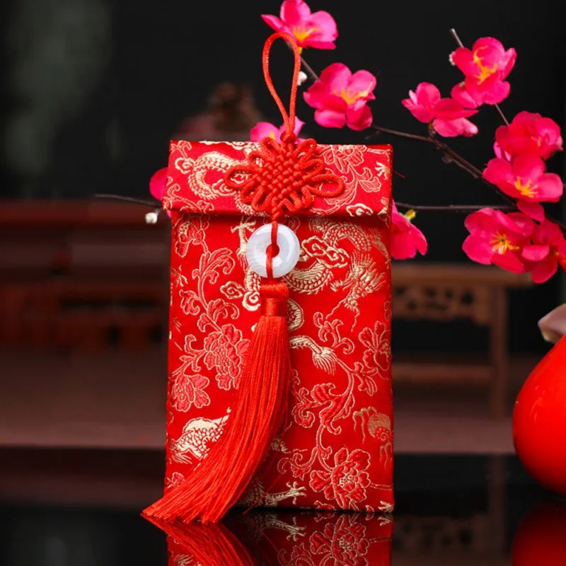 Китайский красный конверт, Подарочная сумка для помолвки, изысканный цветочный карман для денег, Высококачественная парчовая Свадебная сумка с кисточками, тканевая сумка с узлом