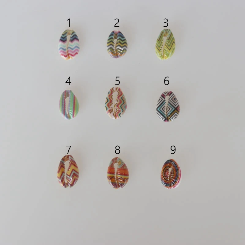 

Free Shipping(50pcs/lot)9 Colors Geometrical Natural Cut Cowrie Shell Beads Digital Printing Shell For DIY Jewelry Accessories