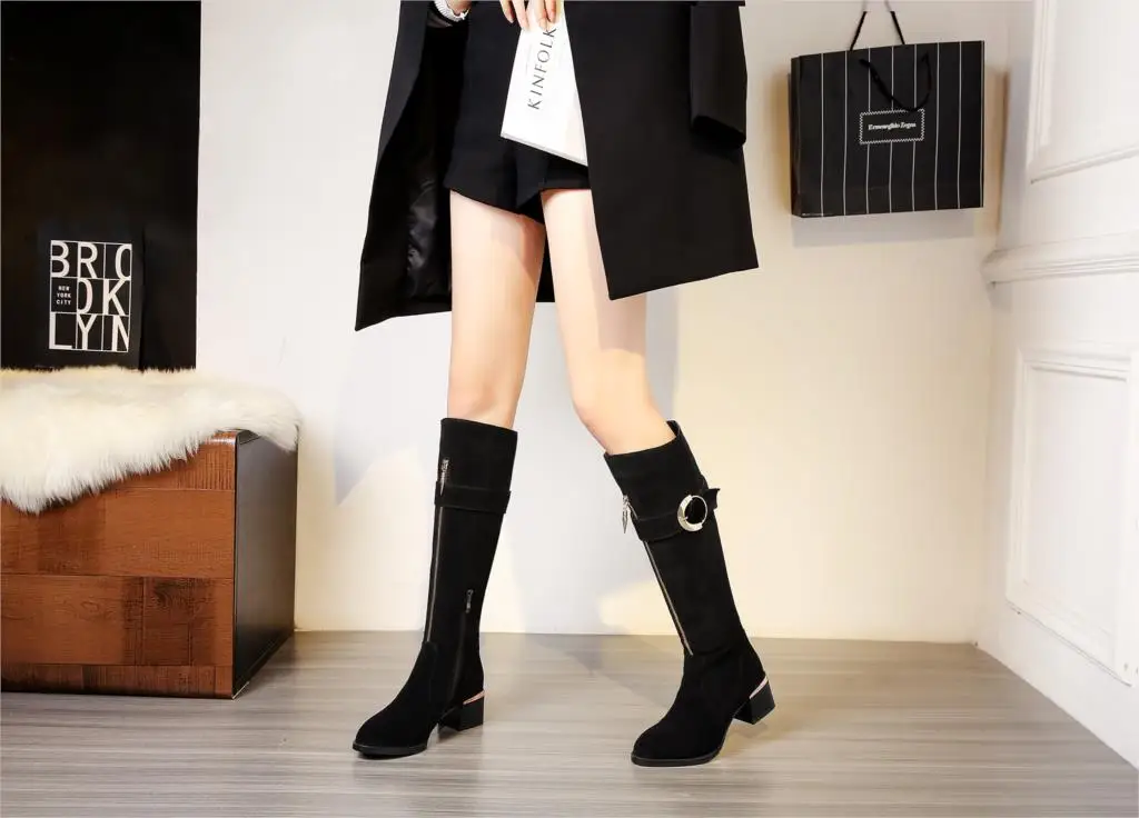 Elissara/женские сапоги до колена из натуральной кожи с двойной молнией; зимние сапоги на среднем квадратном каблуке с круглым носком и пряжкой; женская обувь
