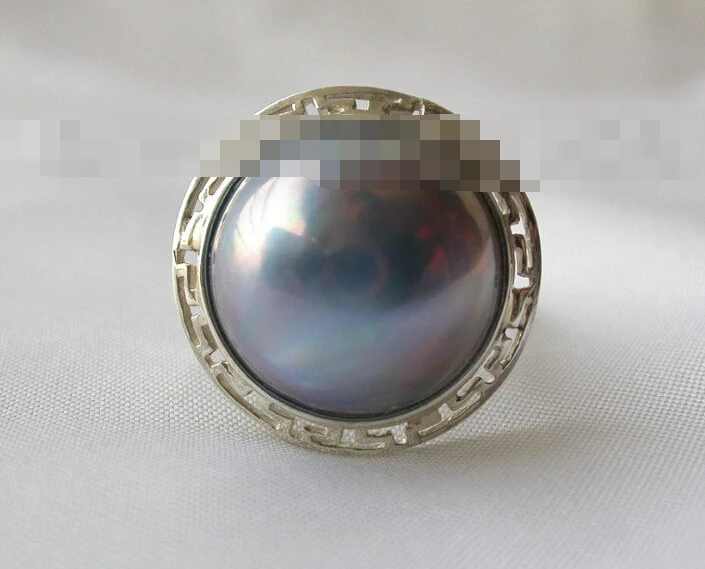 

00476 round black south sea mabe pearl ring