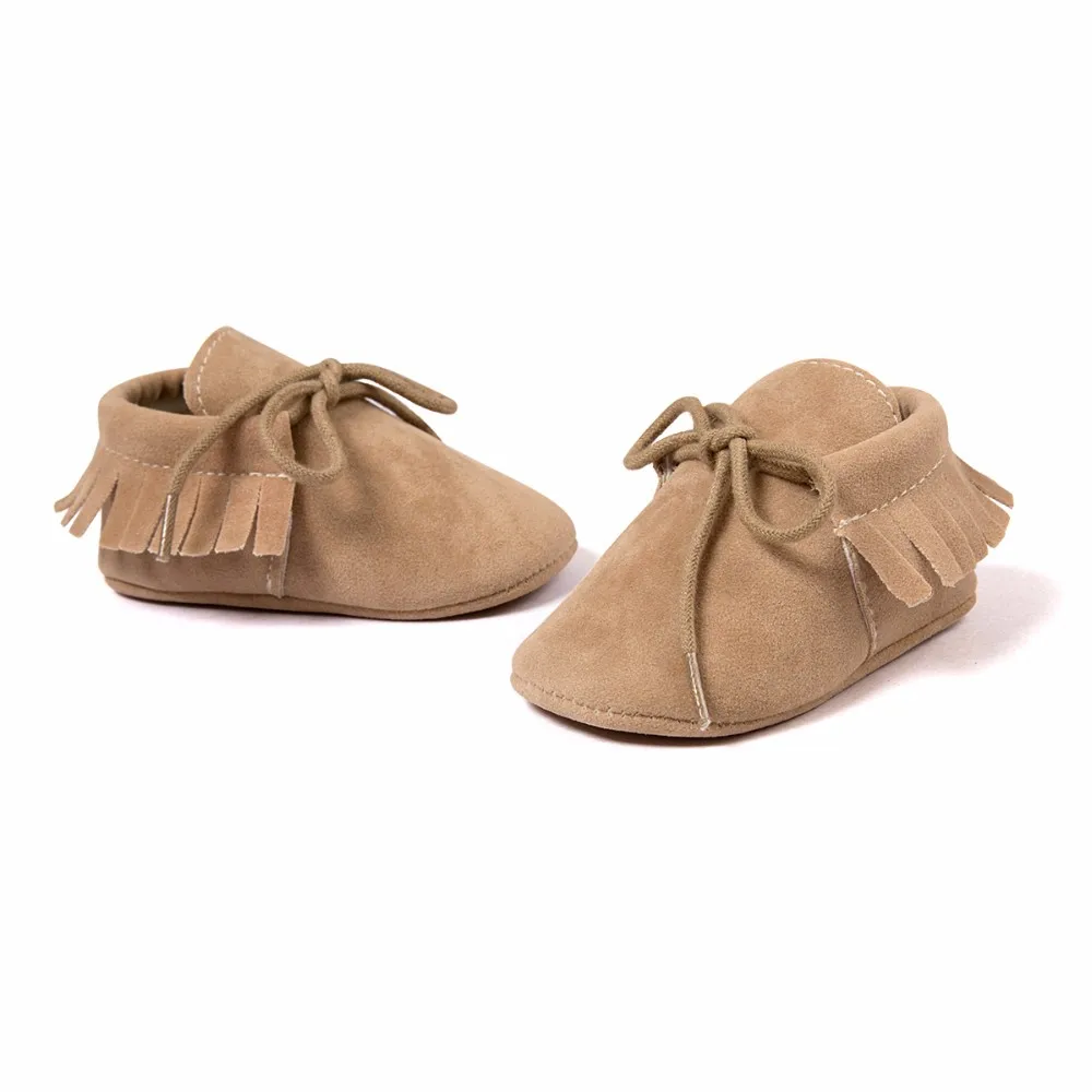 Детские мокасины детские мягкие Moccs обувь Bebe Первые ходоки бахрома подошве нескользящая обувь кроватки из искусственной кожи