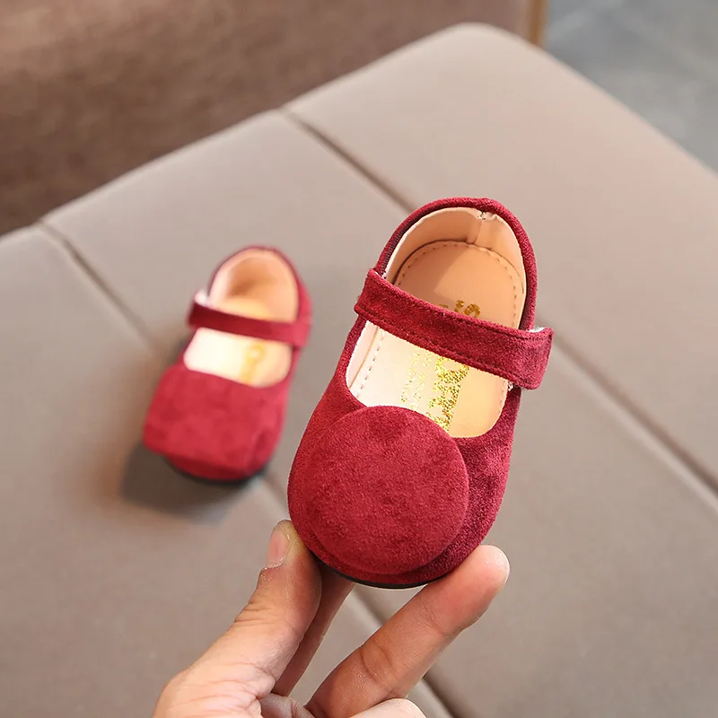 

2019 new Cute Red Girls toddler girl shoes Spring Princess Baby Shoes Black Birthday Party Shoes Infant Soft Shoe