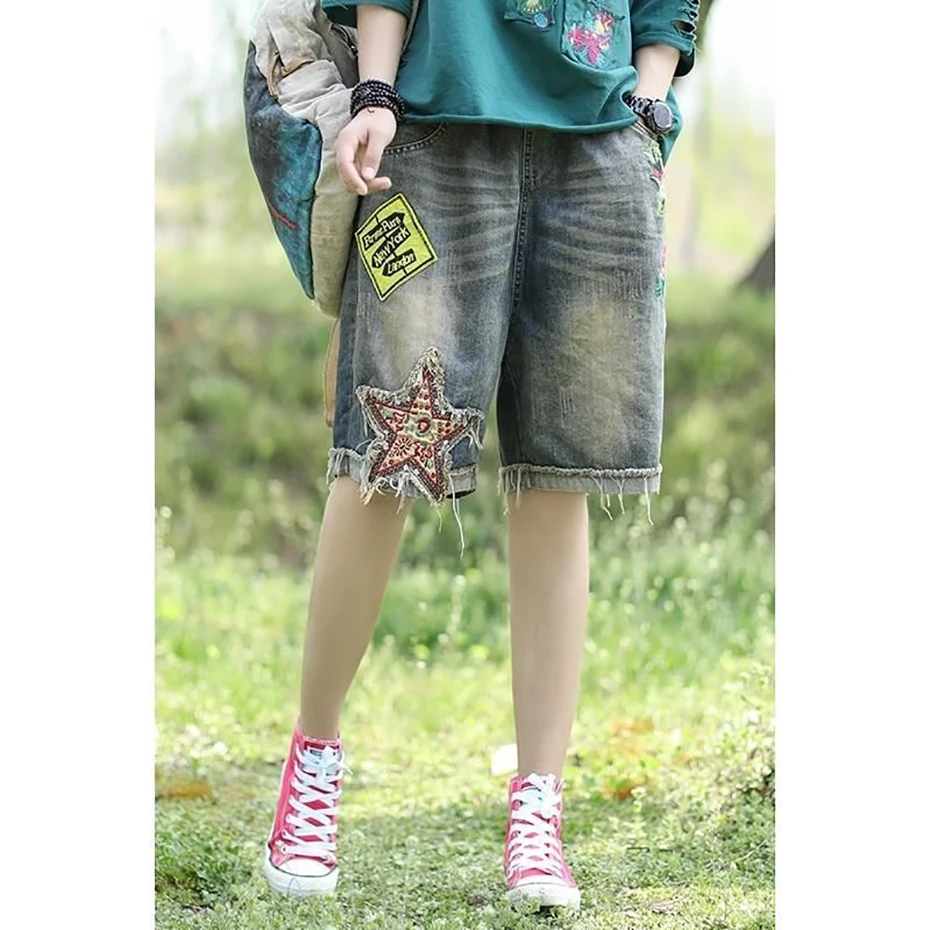 Vintage Embroidery Beach Summer Jeans Woman Elastic Waist Star Ripped Capris Knee Length Ripped Jeans Lace Up Short Pants Women
