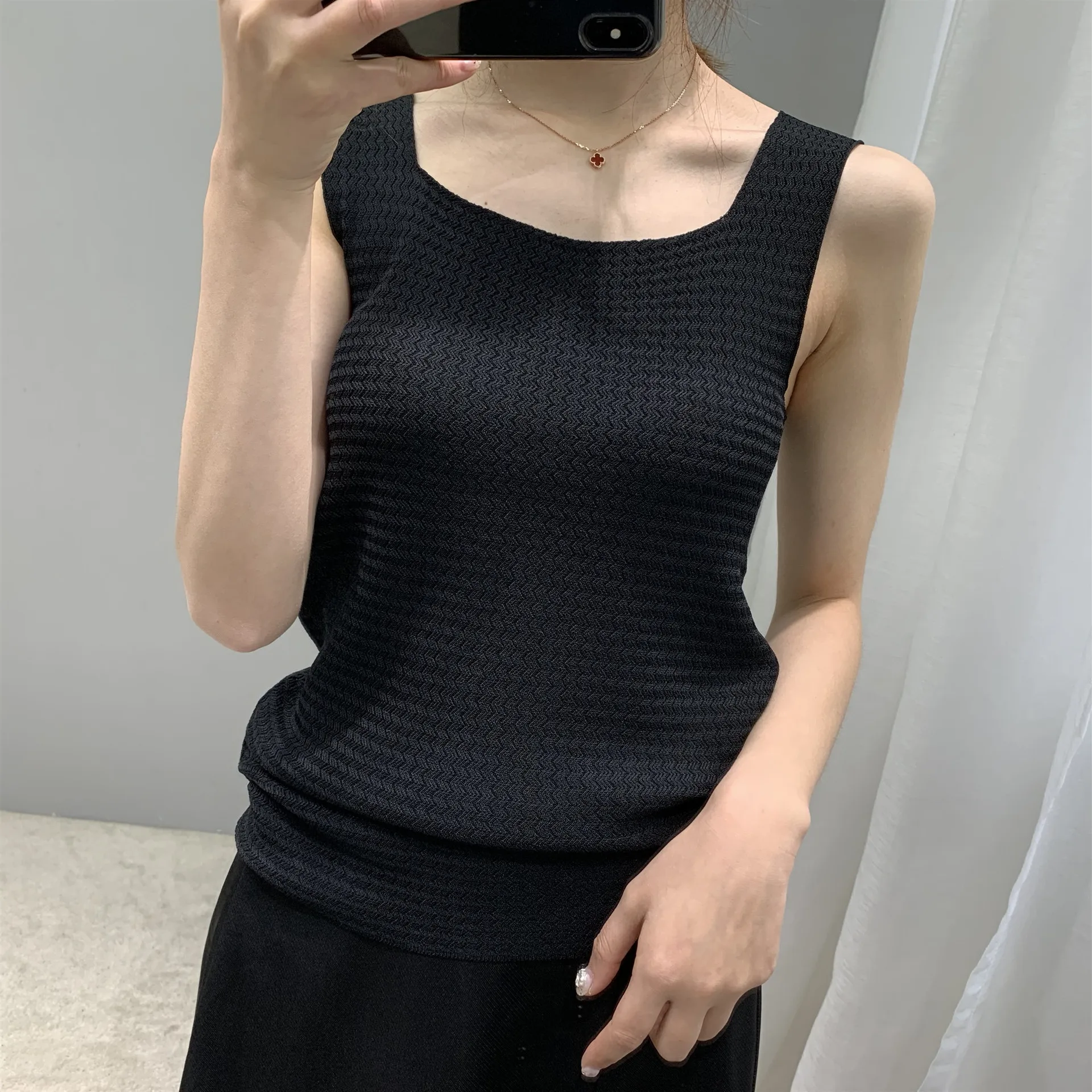 //cbu01.alicdn.com/img/ibank/2019/358/826/10695628853_2000613867.jpg
