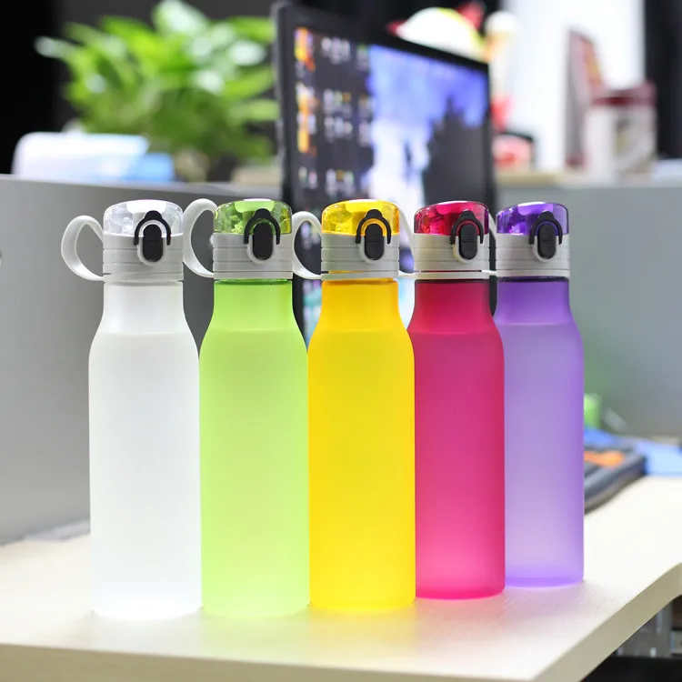 Universal frosted cup wholesale plastic cup sports water bottle cylindrical solid color black Travel Cup Carry Loop Apr10 (1)