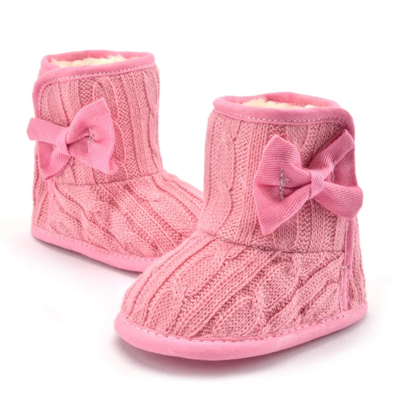Ботинки для маленьких девочек; мягкие ботиночки с бантиком; зимние ботинки из хлопка и шерсти; зимняя обувь для младенцев; Теплая обувь для малышей; обувь для малышей 0-18 месяцев - Цвет: 2 Pink