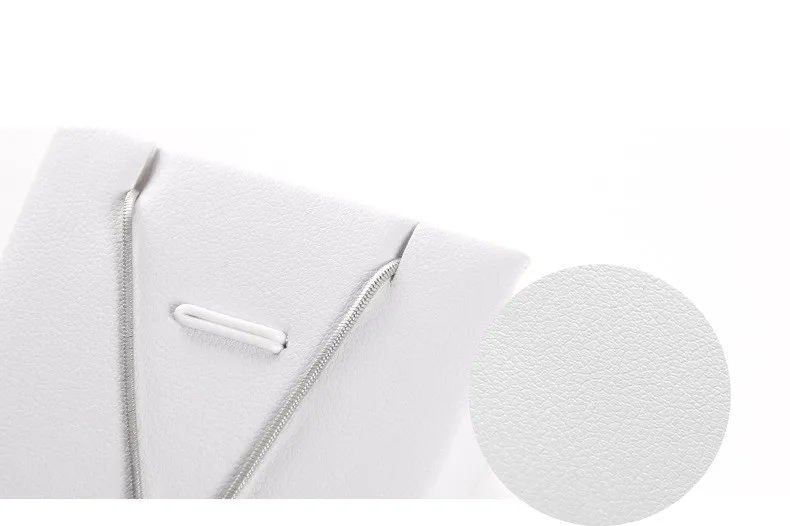 7673817311_856262699