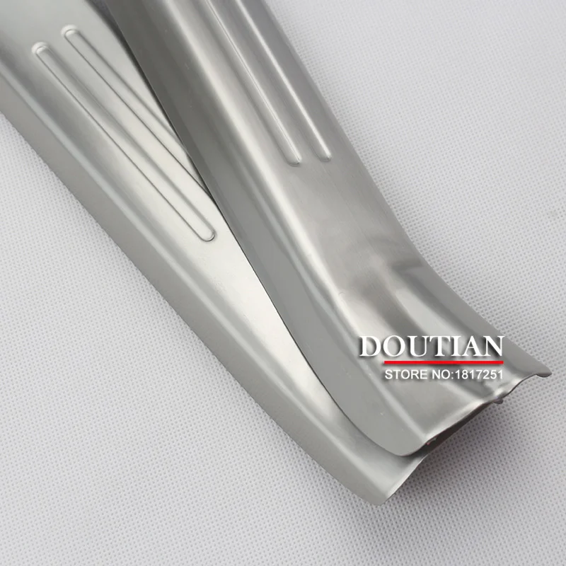 

Inside Door Sill Scuff Plate Welcome Pedal Stainless Steel for toyota camry 2015 2016 2017 Car Styling Accessories
