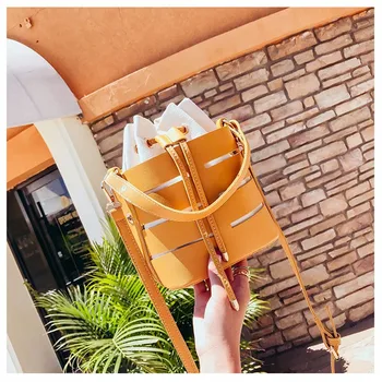 

Leader Show Women Messenger Bags Fashion Solid Hollow PU Material Small Portable Wild Shoulder Bag for Women Bucket Casual Bag