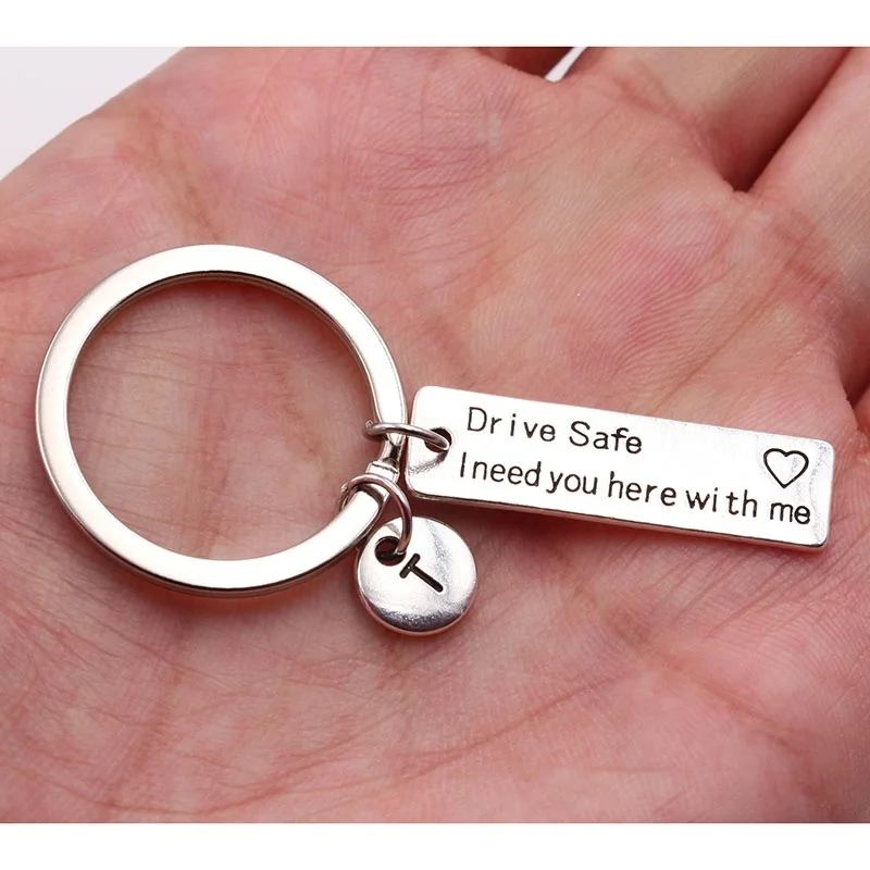 Drive Safe I Need You With Me/брелоки для пар/брелок с гравировкой/надпись строка