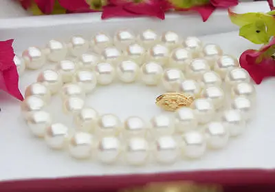 

18" PERFECT!9-10MM AKOYA PEARL NECKLACE