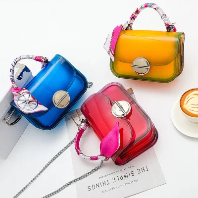 

2019 new flap Designer Clear Tote Bags for Women Satchel Handbag Jelly Transparent Pvc Bag 2018 Luxury Letter Candy Female Bolsa