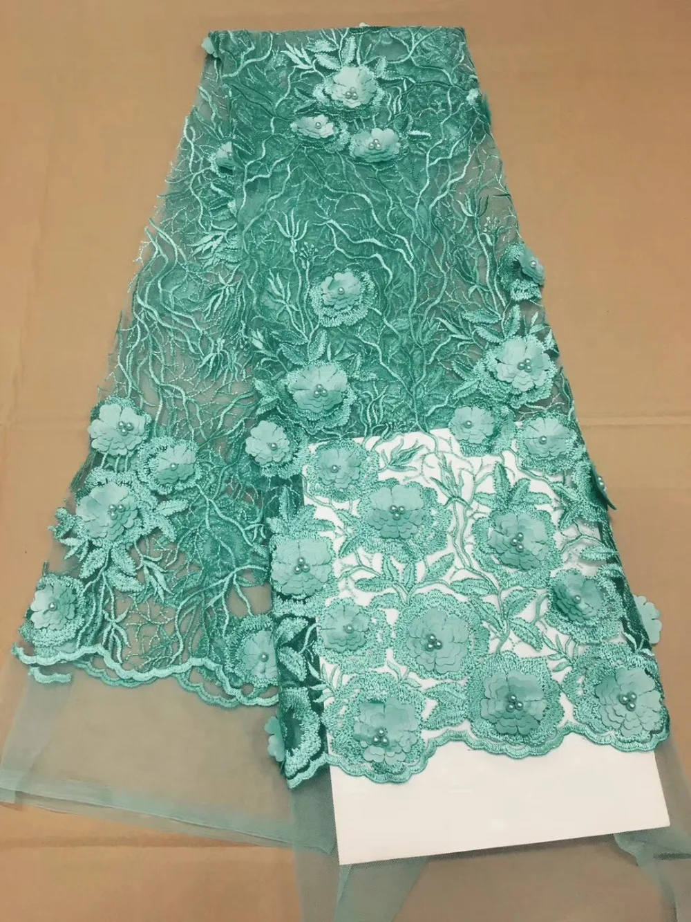 

Wholesale 2 Color Nigerian Lace African Lace Fabrics 3D Applique Nigerian French Lace Fabric High Quality Beaded Tulle Fabric