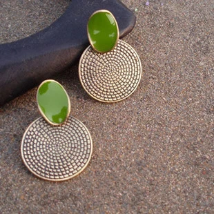 

2019 Hot Fashion Brincos Oorbellen Bijoux Foreign Trade Vintage Retro Big Names Green Round Carved Stud Earrings Women Jewelry