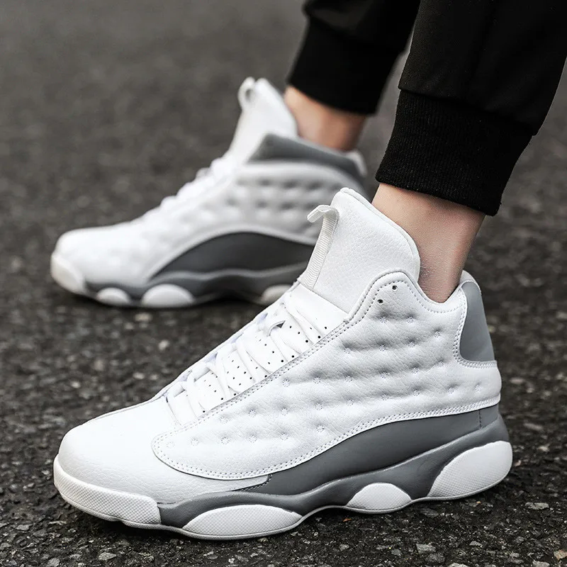 

2019 large size sports shoes fashion men's casual shoes men's new high to help shock basketball shoes