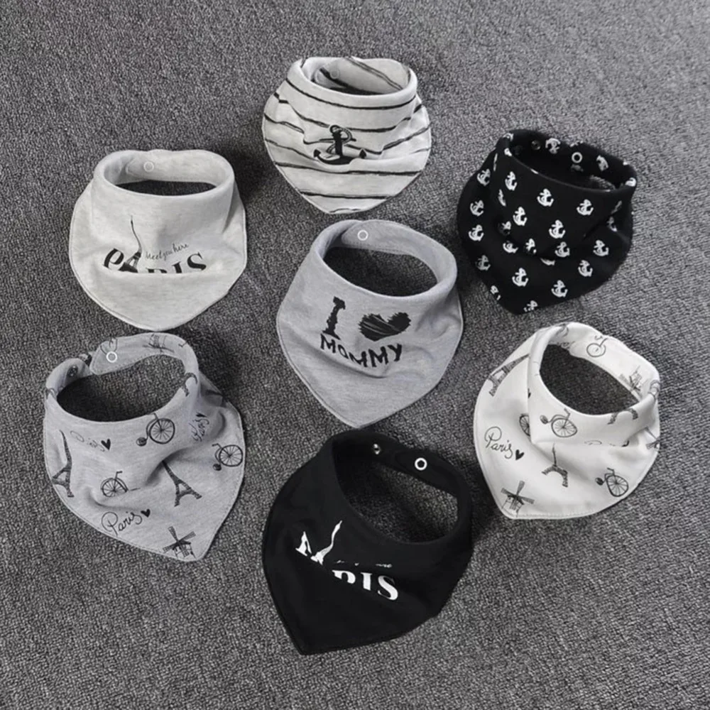 2 Pcs/lot Cotton Baby Bandana Bibs Double Layers Saliva Scarf Fashion Cartoon Print Baby Triangle Towel for Newborn Boy Girls 2 Pcs/lot Cotton Baby Bandana Bibs Double Layers Saliva Scarf Fashion Cartoon Print Baby Triangle Towel for Newborn Boy Girls