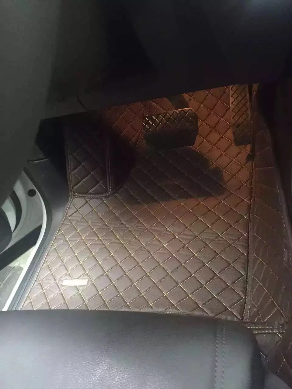 

Custom fit car floor mats for Honda HRV HR-V Vezel 3D leather floor liners