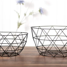 Северная Европа дизайн минималистичный Современный домашний декор ремесла железная Корзина стол Декорации для Одежда с изображением фруктов корзины для хранения