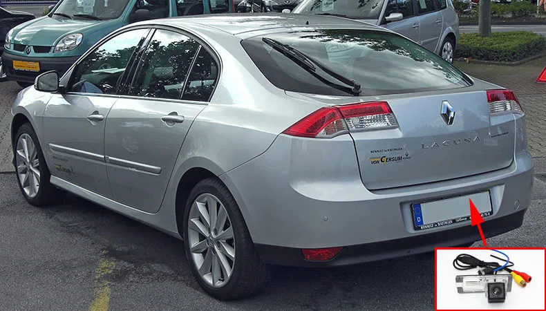 Renault_Laguna_III_Phase_I_rear