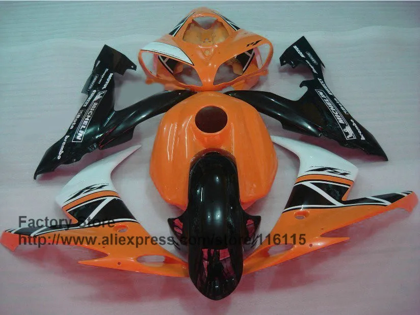 R1-04-200