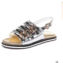 Завод Оптовой Дамы Плюс размер Губчатой Нежные Обувь ЕС 34-43 Черный Stap Западной Квартира с Сандалии Обувь Флип флоп Серебро