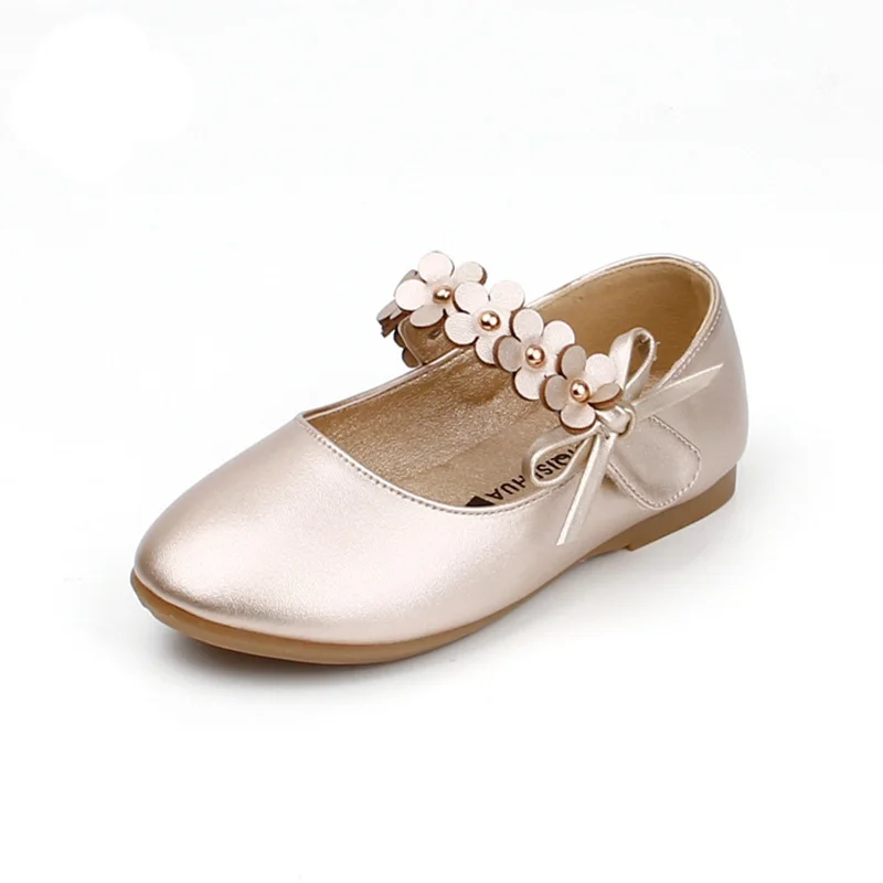 

2018 NEW Girls White Dress Shoes Models Flower Princess Shoes PU Leather Korean Students 3 Color Baby Party Shoes