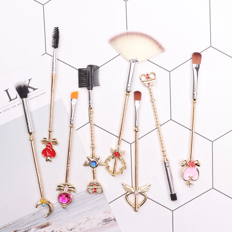

8pcs Sailor Moon Cosmetic Brush Makeup Brushes Set Tools kit Eye Liner Shader Eyeshadow cardcaptor pinceau fond de teint Soft