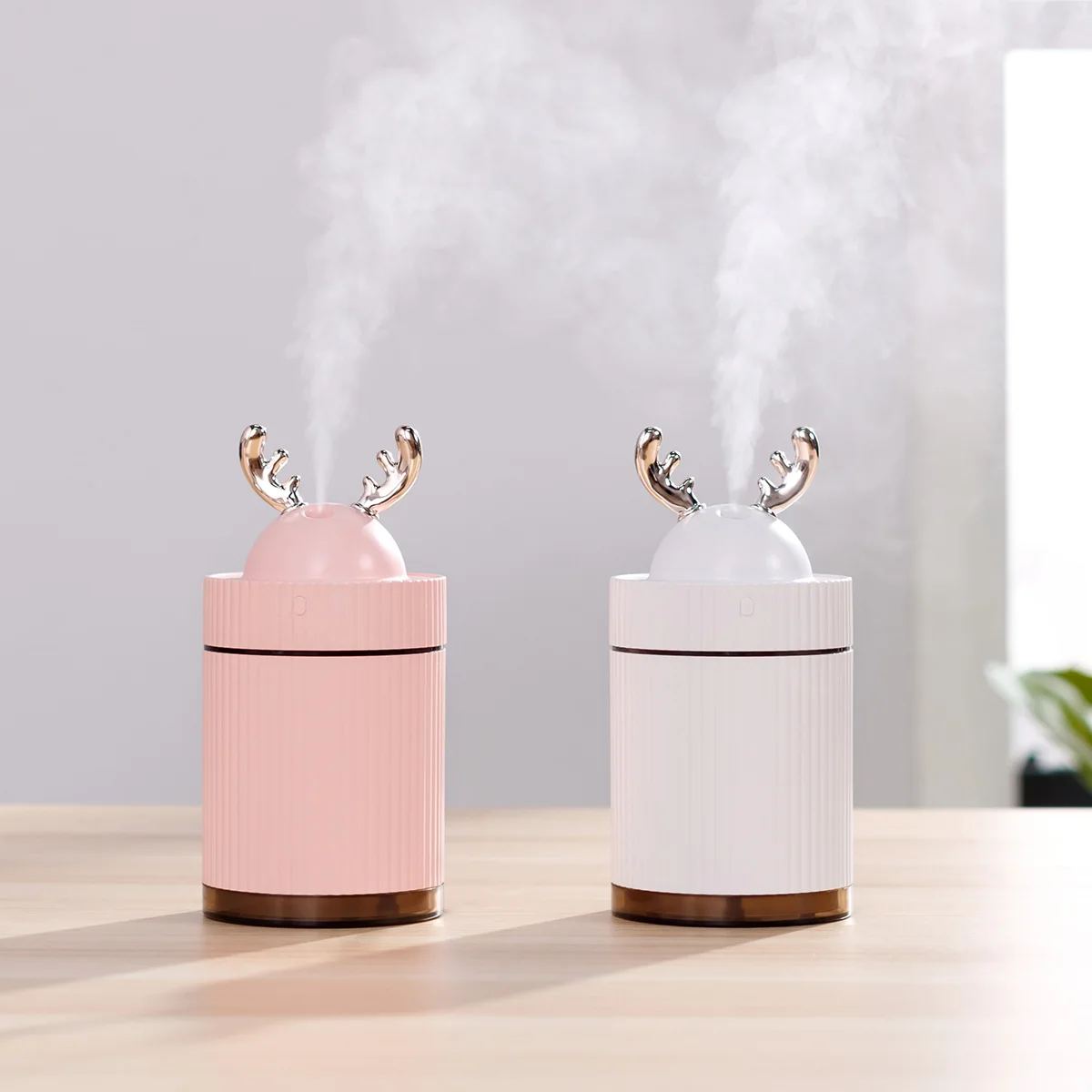 

Deer Air Humidifier USB Aroma Diffuser with LED Light Mini Electric Essential Oil Diffuser for Office Car Ultrasonic Humidifier