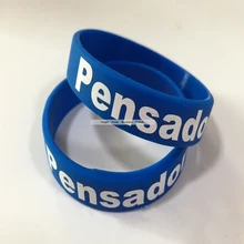 Силиконовый браслет с принтом на заказ, модный мужской женский подарвечерние очный браслет для вечеринки, дизайн, индивидуальный подарок, 50 шт./лот/