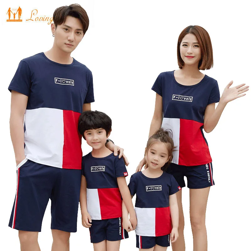 

Family Look 2019 Summer Style Boys Girls t-shirts Short Pants Mother and Daughter Clothes Father Son Matching Family Clothing