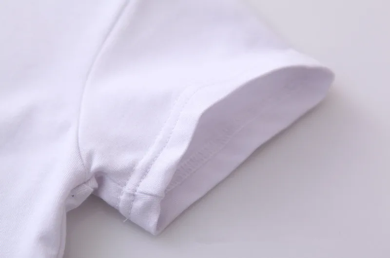 2678480375_763366175