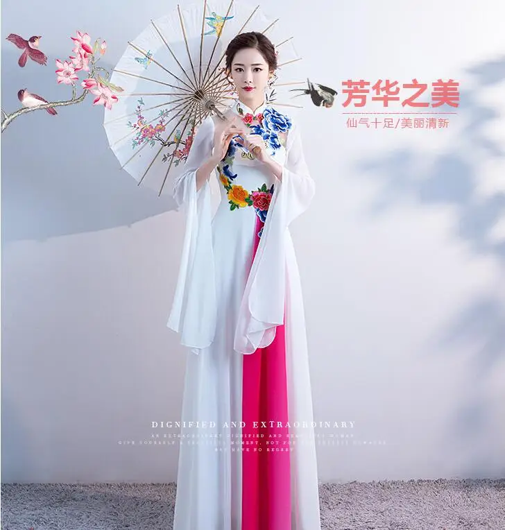 Традиционное китайское восточное платье Ципао улучшенное бело-голубое фарфоровое белое платье Ципао