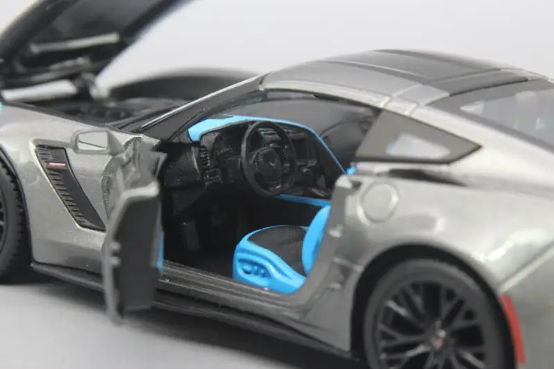 Mai Sto 1:24 Корвет C7 Grand Sport Z15 сплав модель машинки, Diecast металлические игрушки подарок на день рождения для детей, носки для мальчиков