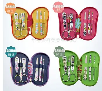 

Small shoes cute characters drag the beauty sets of manicure set six sets