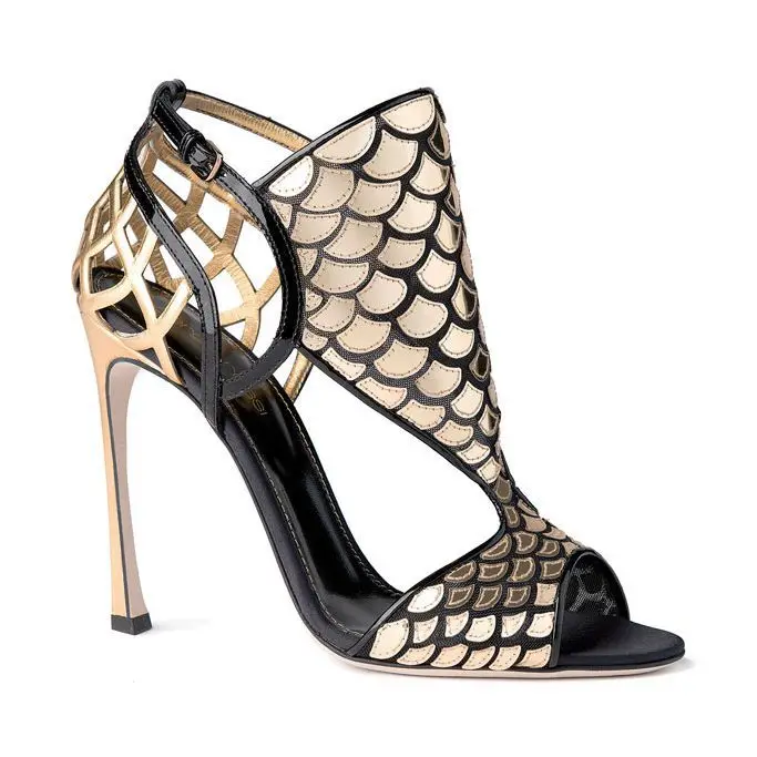 chaussures en cuir de poisson
