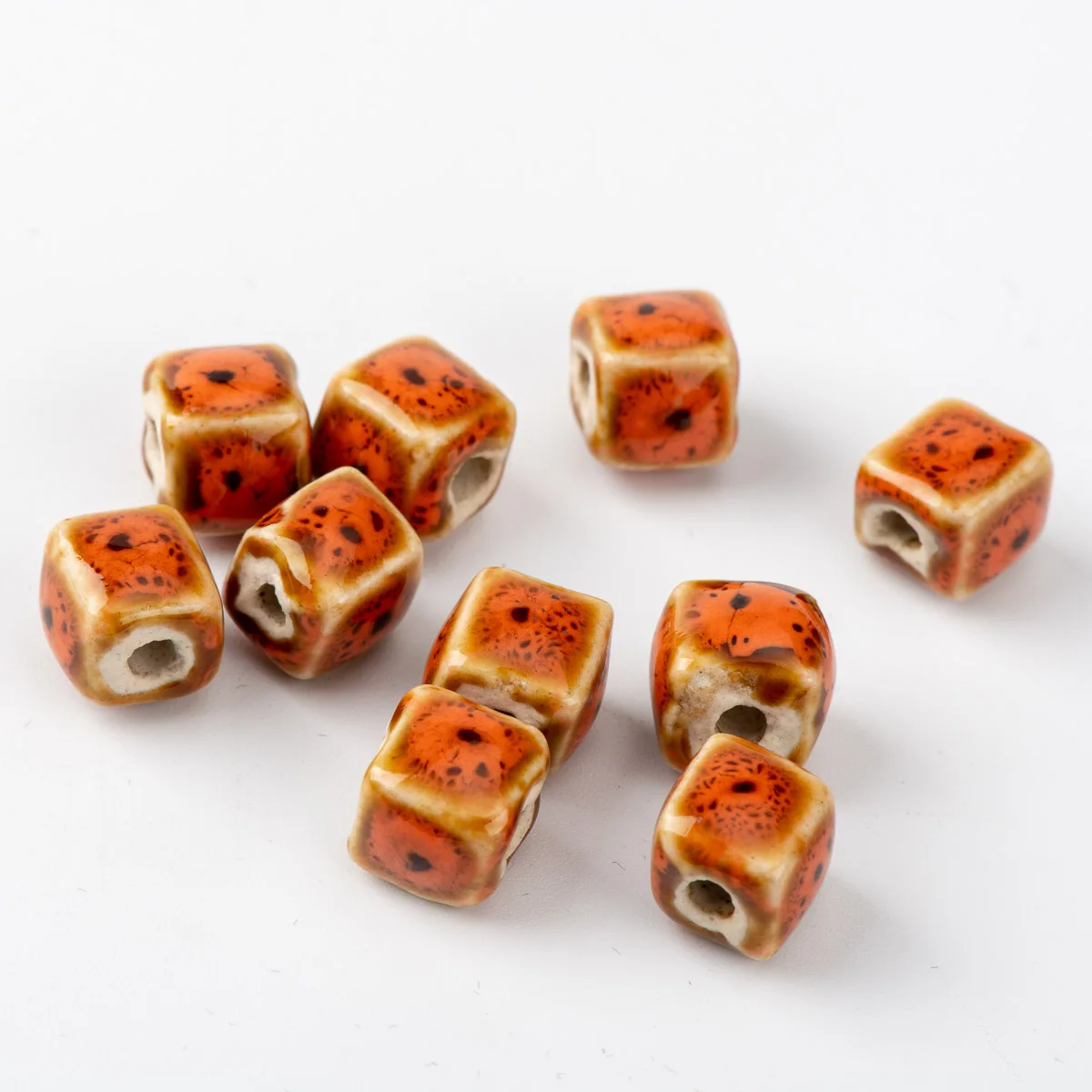 

Square Shape Quality Ceramic beads oblate wholesale Jewlery&Accessories ceramics beads 10pieces/lot #A526C