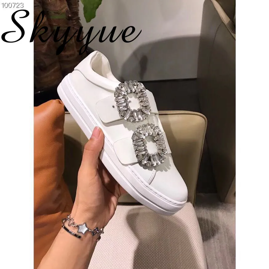 

SKYYUE New Genuine Leather Crystal Beading Buckle Strap Women Autumn Flats Round Toe Casual Shoes Women