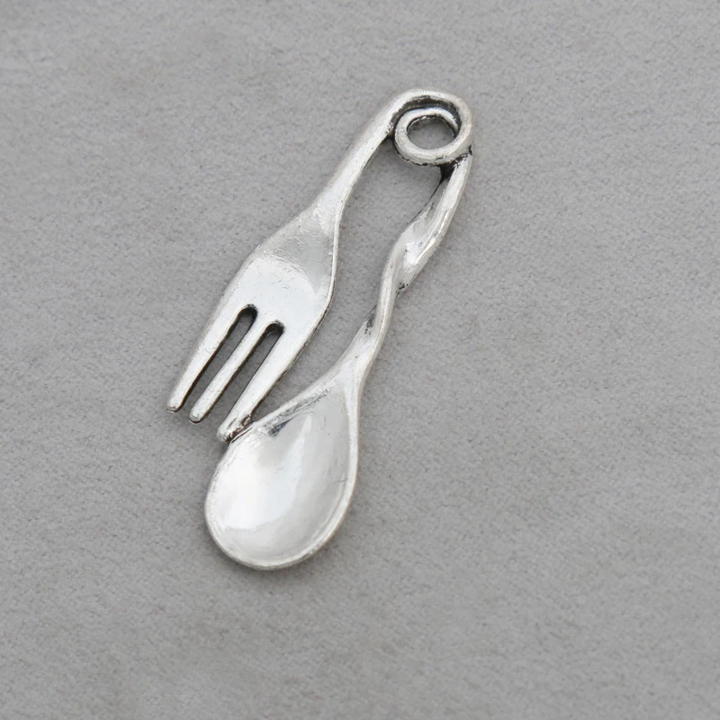 

RAINXTAR Fashion Alloy Utensil Spoon Charms Tableware Set Charms 20*46mm 50pcs AAC1006