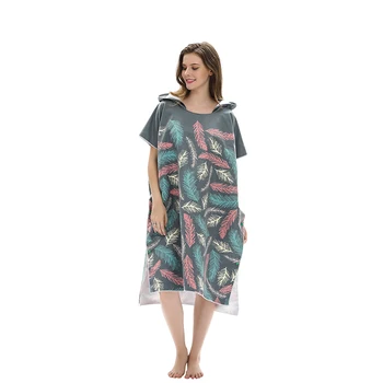 

Patchwork Beach Towel Quick-Dry Bath Towel Sea Surf Cloak Hooded Towels Beach Hooded Robe Travel Towels Compressed