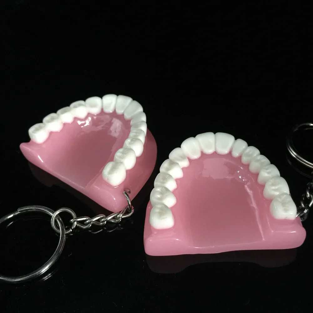

100pcs Teeth Model Keychain for Dentist Dental Gift