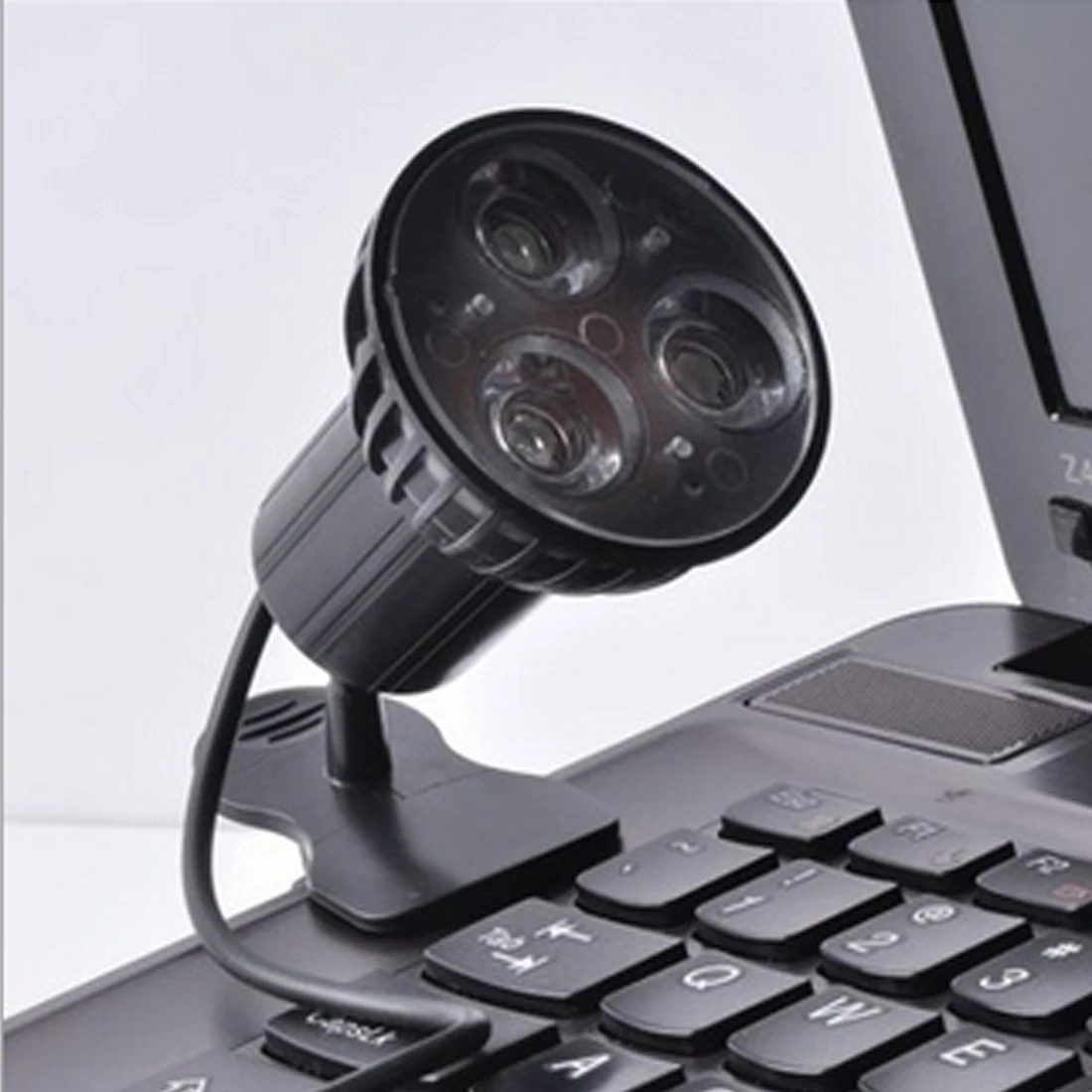 Buy 1pc Super Bright 3 LED Port Clip On Spot USB Light