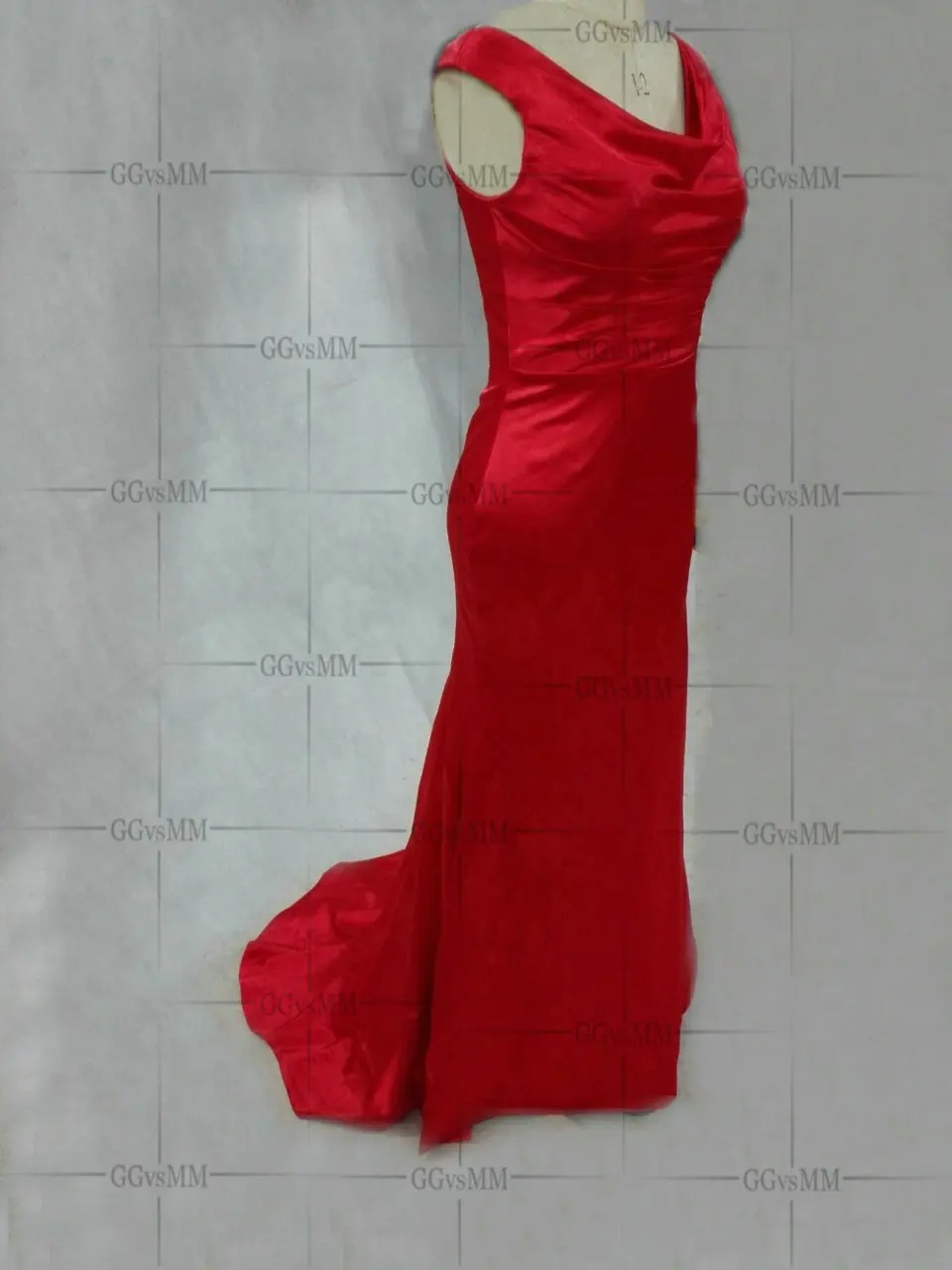 Sexy Red Mermaid Evening Dresses Long 2019 Formal Evening Gown Plus Size V-Neck Satin Sleeveless Zipper Women Party Dress Prom