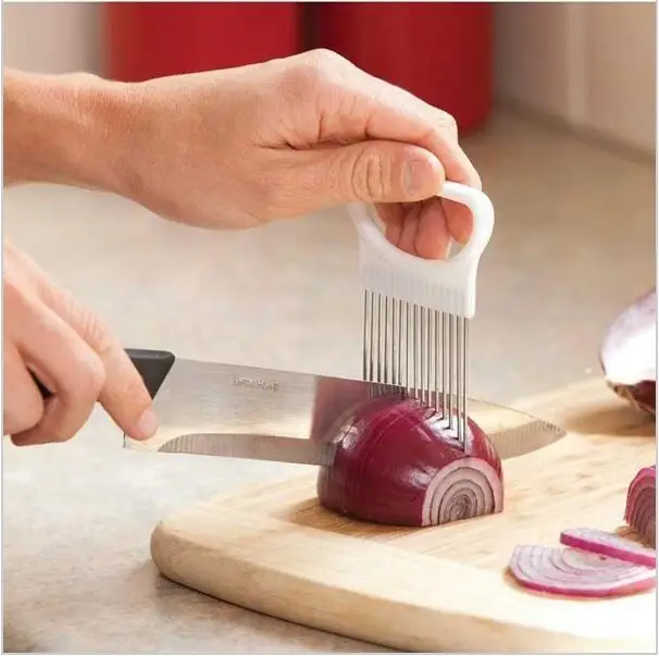 1 PCS Newest !!!Newest Stainless Steel Onion Holder Slicer Vegetable Tomato Cutter Kitchen Tools Gadget 2016 Kitchen Gift