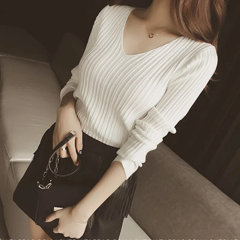 Women's Clothing 2018 Autumn New Wnome Tops V-neck Striped Slim Slimming Women's Bottoming  T Shirt Women