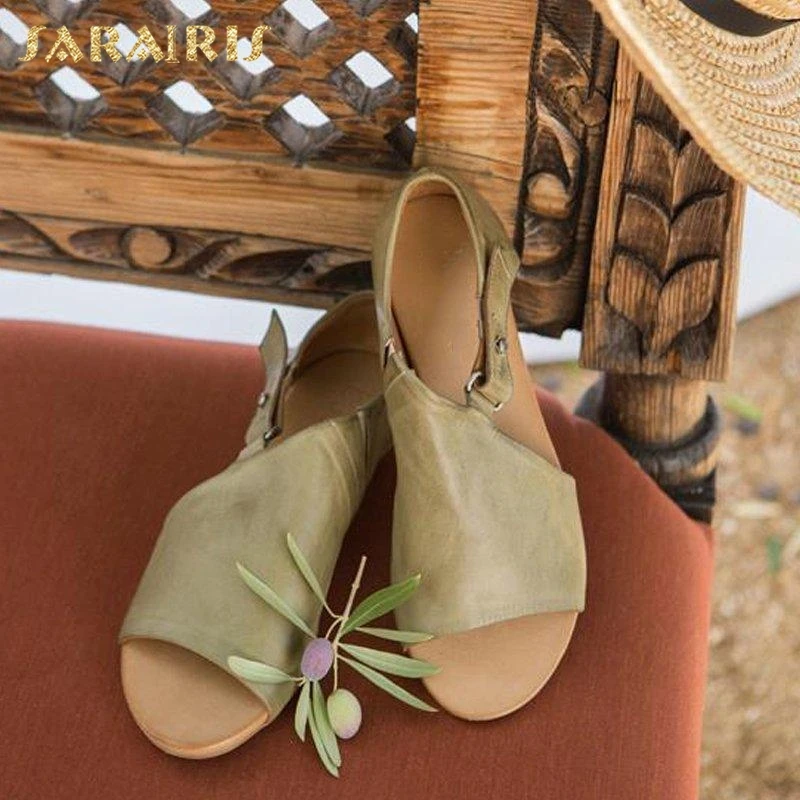 

SARAIRIS 2019 Ins style Summer Women Casual Sandals large size 43 girls Concise leisure Beach Shoes Woman flat with sandals