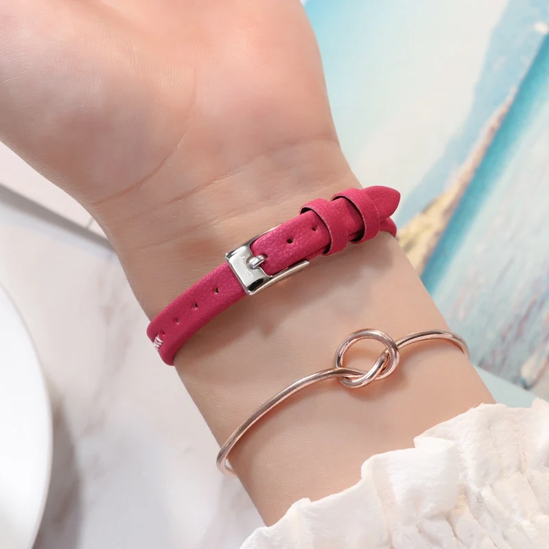 Mickey Mouse Girls Fashion Trendy Genuine Leather Strap Quartz Watch Waterproof Women's Original Disney Watches Round Red Clock Mickey Mouse Girls Fashion Trendy Genuine Leather Strap Quartz Watch Waterproof Women's Original Disney Watches Round Red Clock