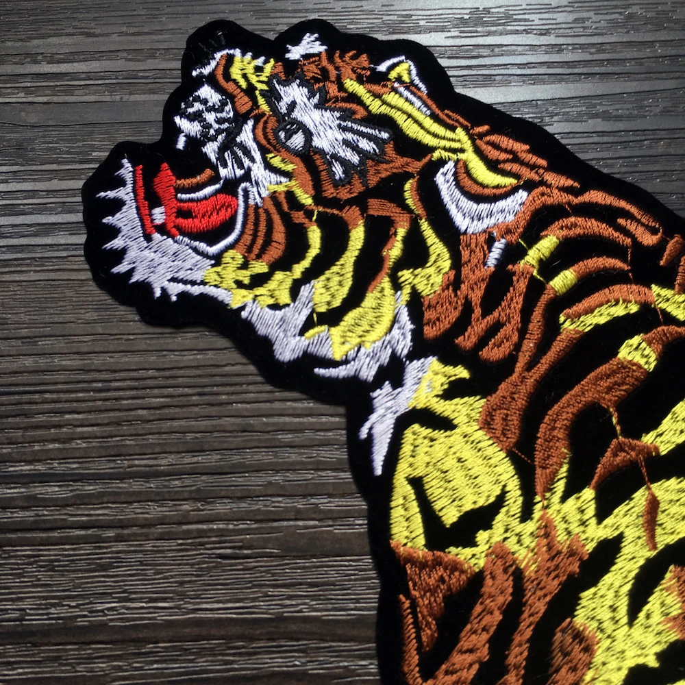 1Pcs-Cool-Big-Tiger-Embroidered-Patch-Applique-Iron-on-Applique-Patches-for-Clothes-DIY-Fashion-Clothes (3)
